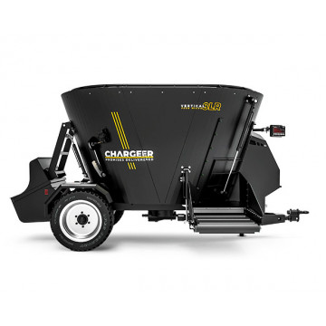 Вертикальный смеситель-кормораздатчик CELIKEL CHARGER V8
